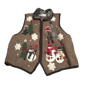 Victoria Jones Brown Knit Christmas Vest